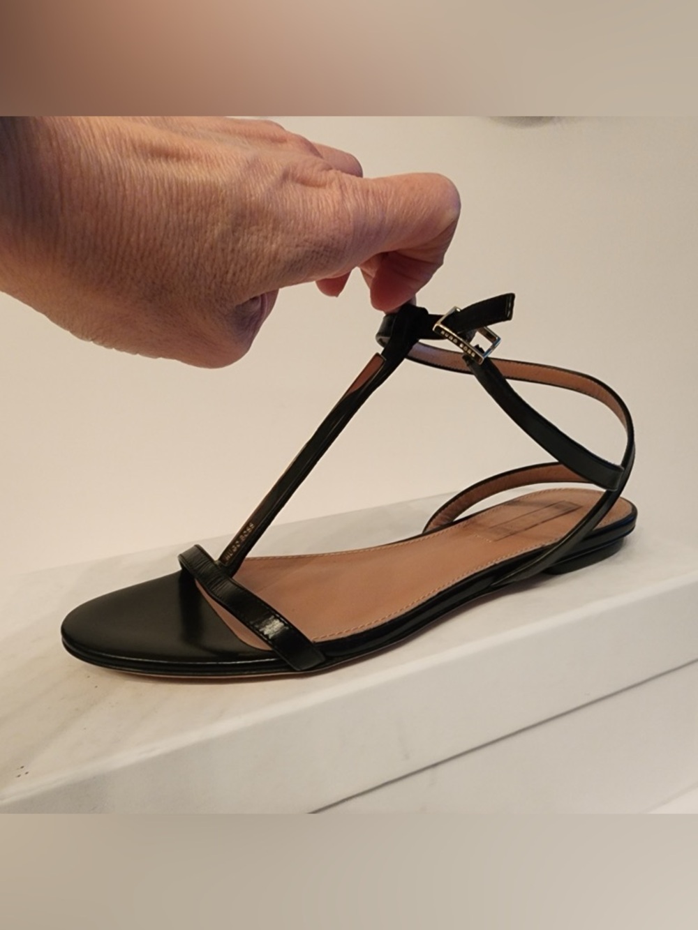 HUGO BOSS Leather T-Strap Sandals with Metallic Accent Women’s Black Sz 38/ 7.5 - Picture 7 of 12